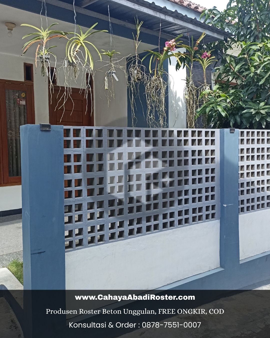 Roster beton 3D dengan motif geometris modern.