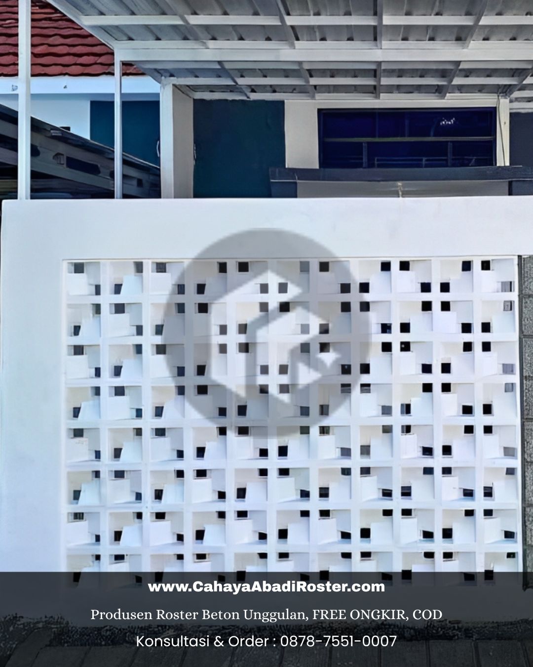 Aplikasi roster beton dua sisi dengan motif klasik.